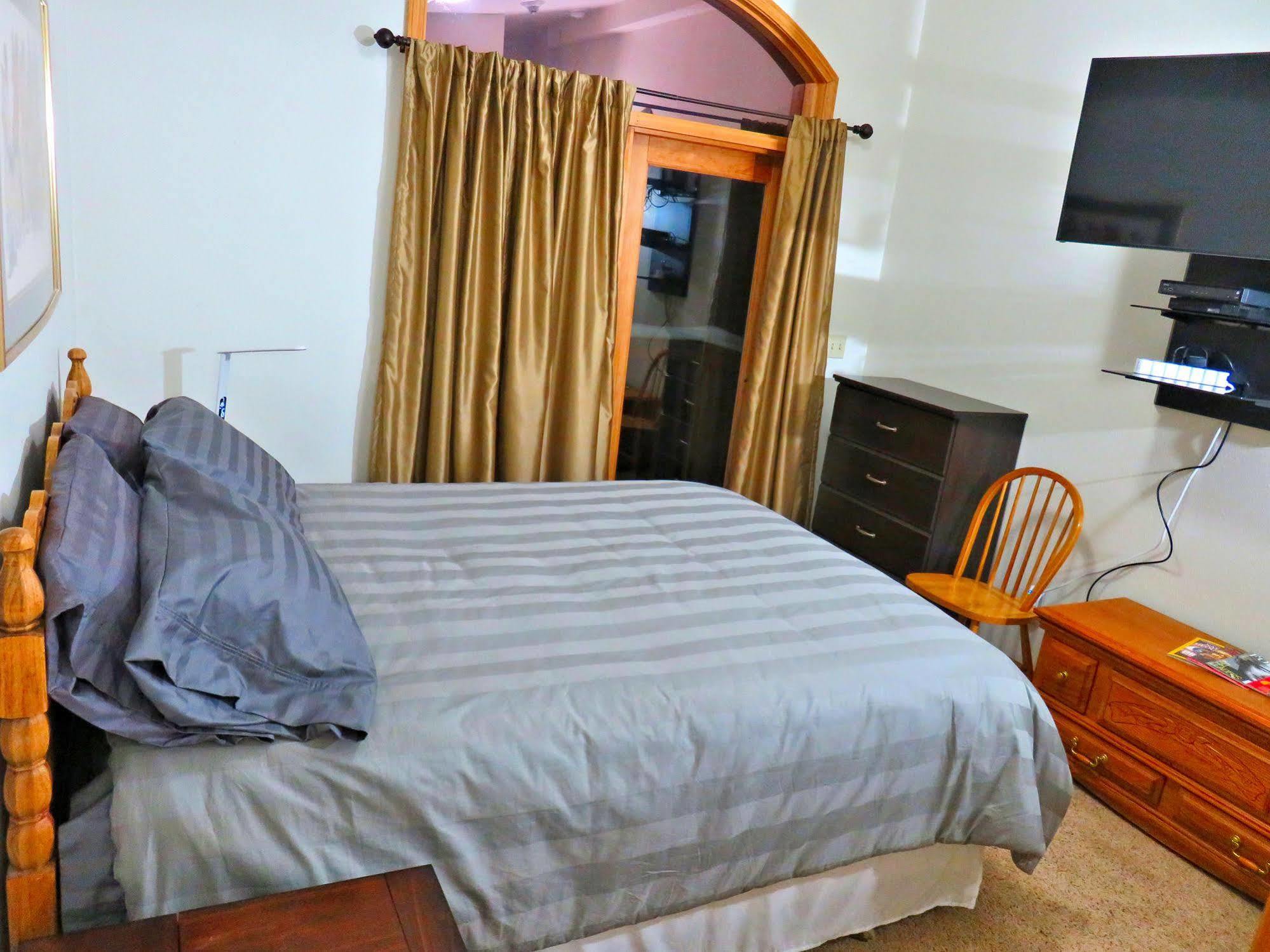 Mein Haus Bed & Breakfast Avon Exteriör bild